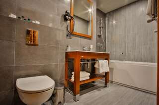 Отель Ameri Plaza Tbilisi Тбилиси Стандартный двухместный номер с 1 кроватью или 2 отдельными кроватями-3